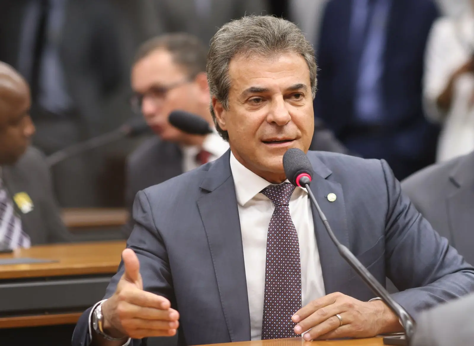 Beto Richa sobre união PSDB-Podemos: “Força do centro democrático”