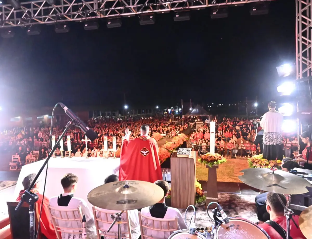 Primeiro dia de Éffeta reúne milhares de participantes