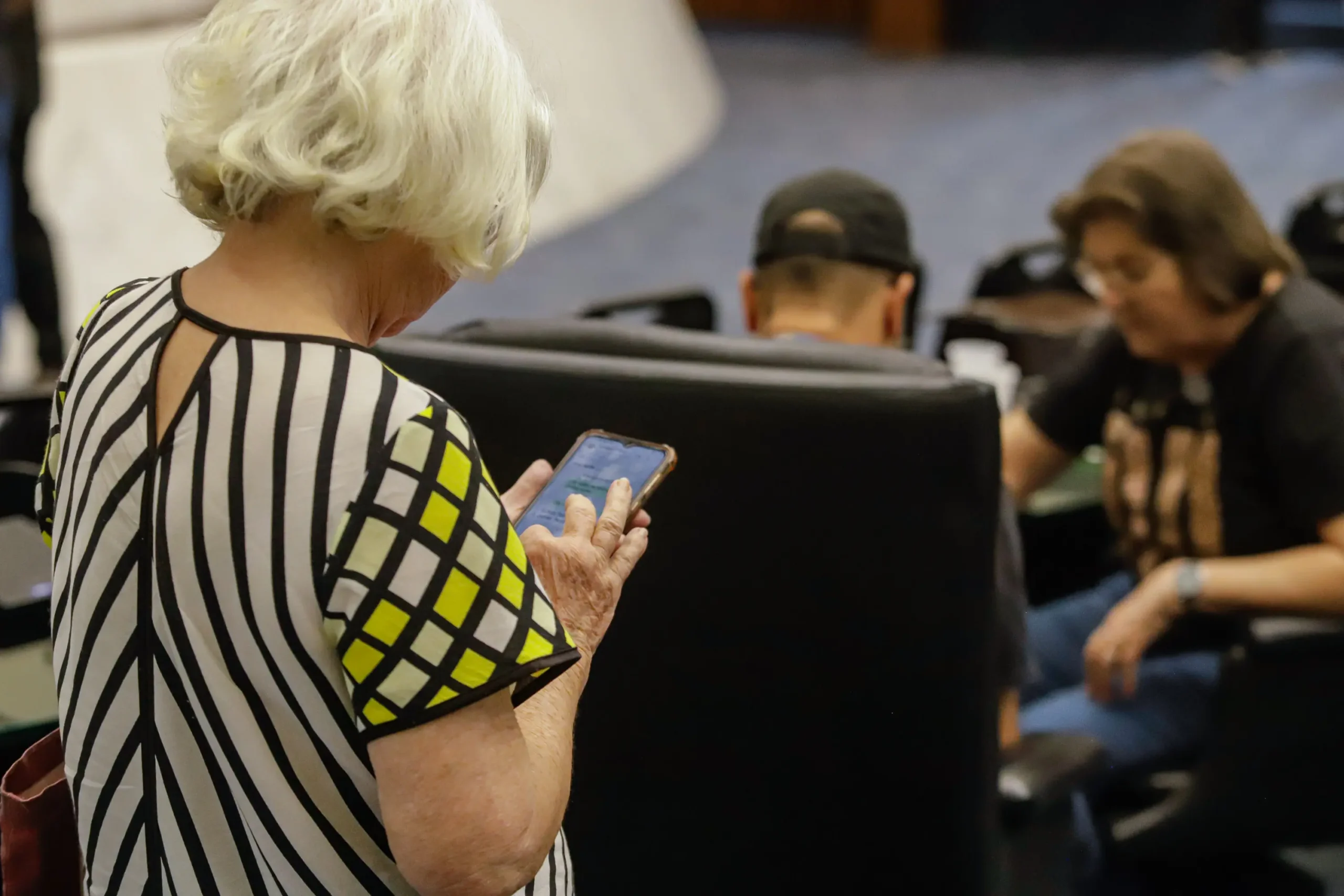 Com 12 mil casos em 2024, Saúde reforça orientações para evitar quedas de idosos