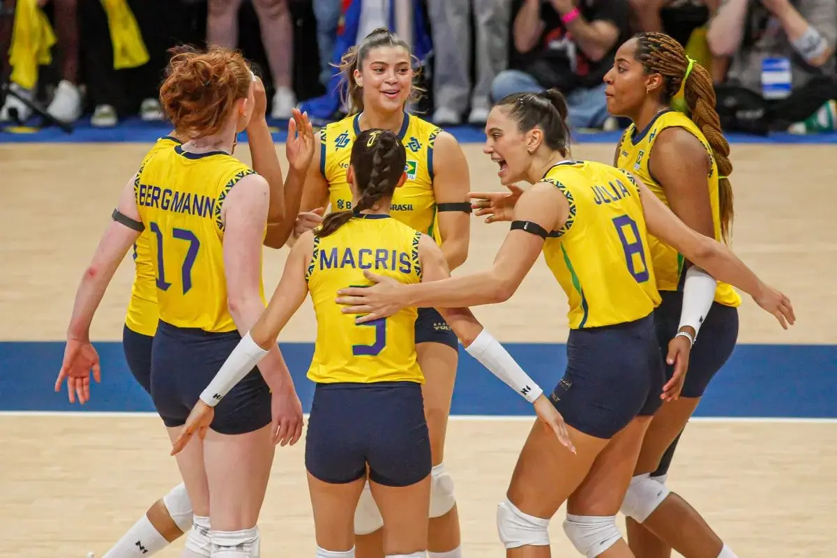 Brasil vence a Alemanha e vai à semi da Liga das Nações