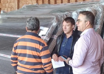 Diamante do Norte investe na piscicultura com entrega de 15 tanques-redes para a Associação Nova Canaã