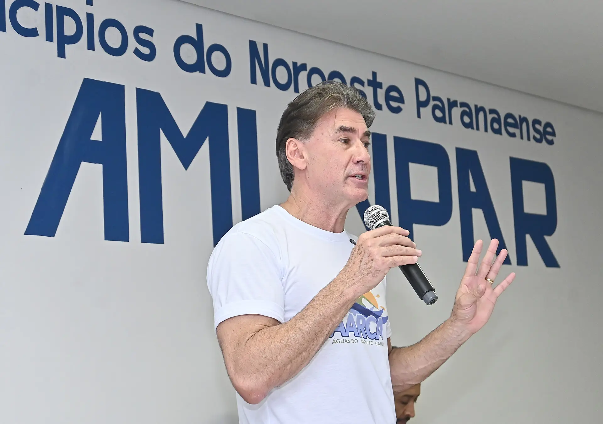 “Quero que as pessoas enxerguem os atrativos do interior”, diz secretário Paranhos