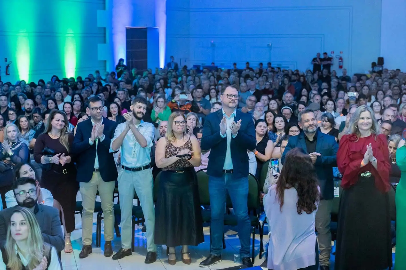 Educação promove encontro de capacitação para mais de 2 mil diretores da rede estadual