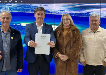 São Pedro do Paraná substitui areia da orla do Porto São José e anuncia novos investimentos em infraestrutura