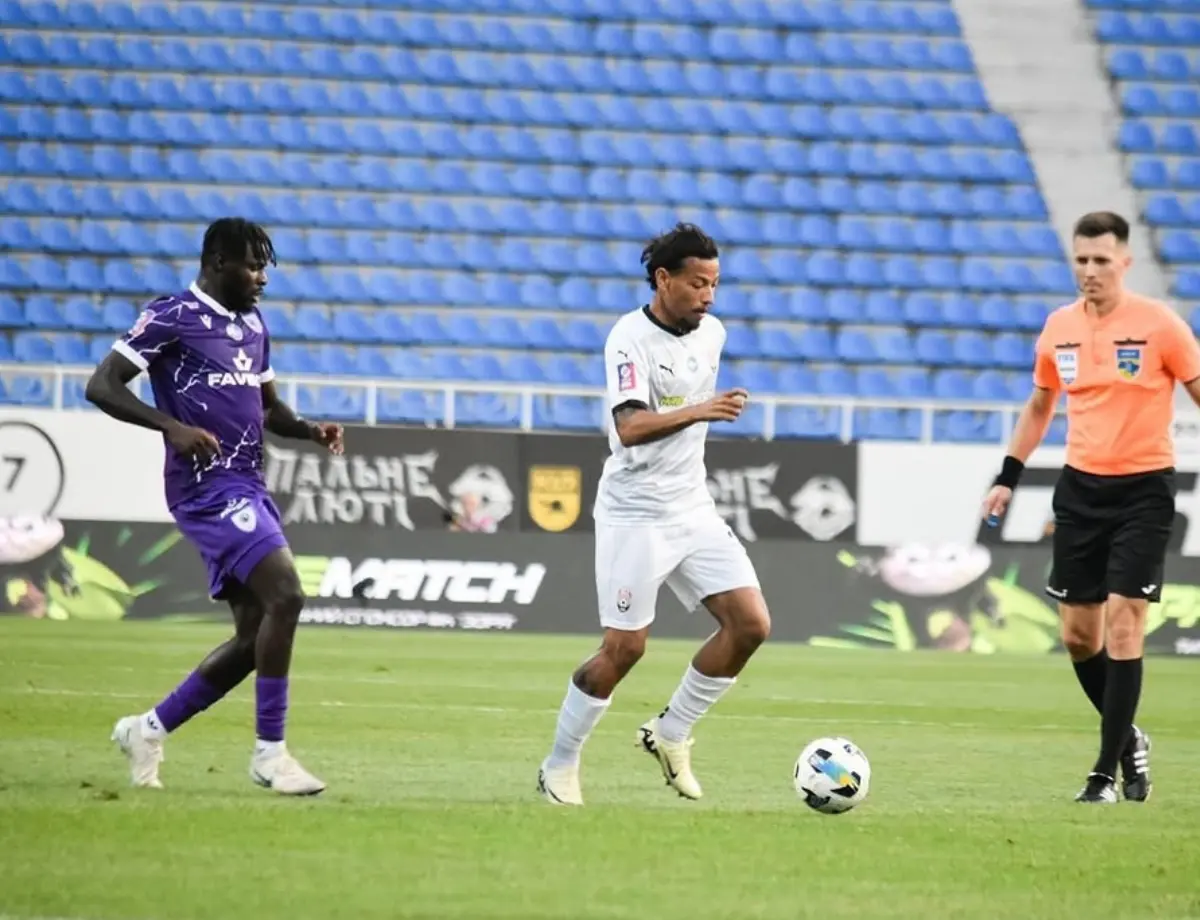 De Paraíso do Norte, Ruan Oliveira inicia no futebol europeu