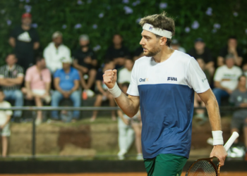 Full Tênis no Interclube Paranaense de Classes