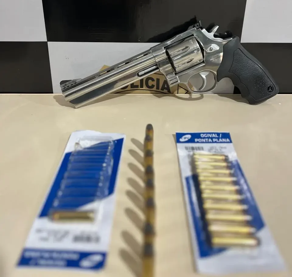 Polícia Civil cumpre mandado de busca e apreensão em Presidente Castelo Branco