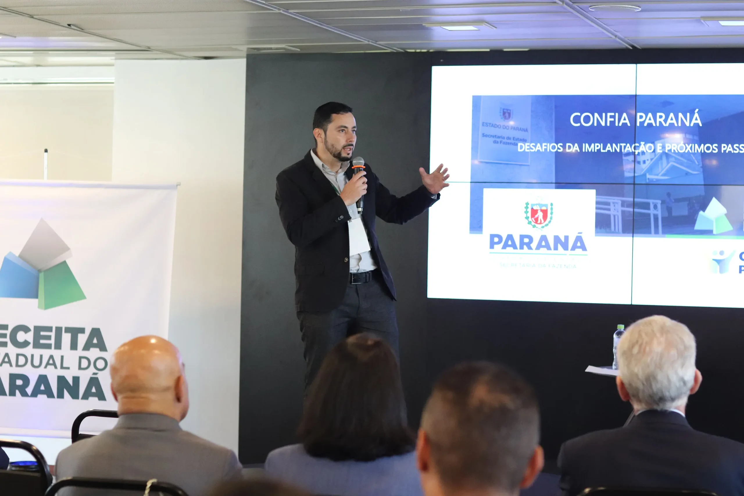 Confia Paraná e Reforma Tributária são temas de encontro da Receita Estadual