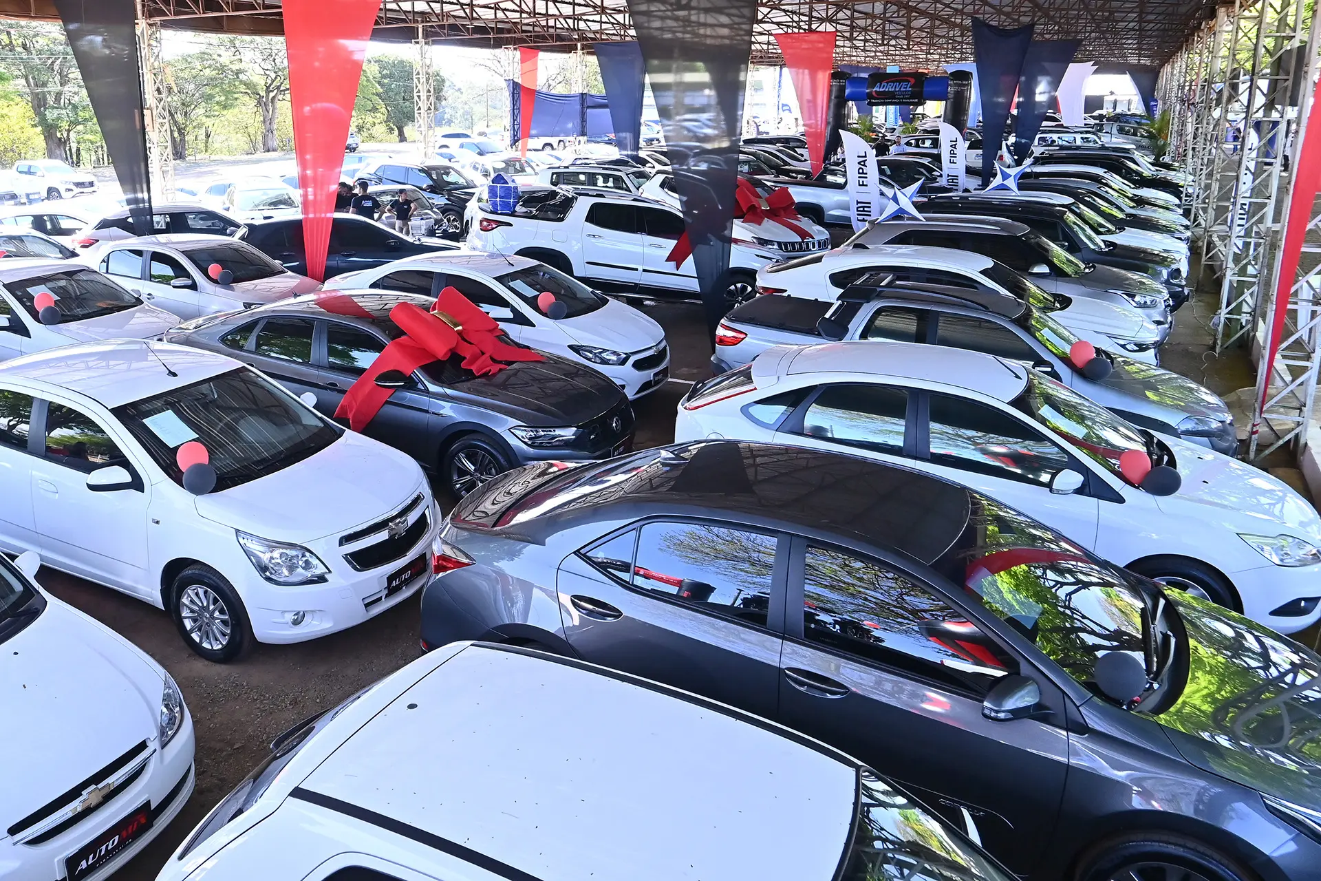 Feirauto Paranavaí tem ofertas exclusivas em novos e seminovos até domingo