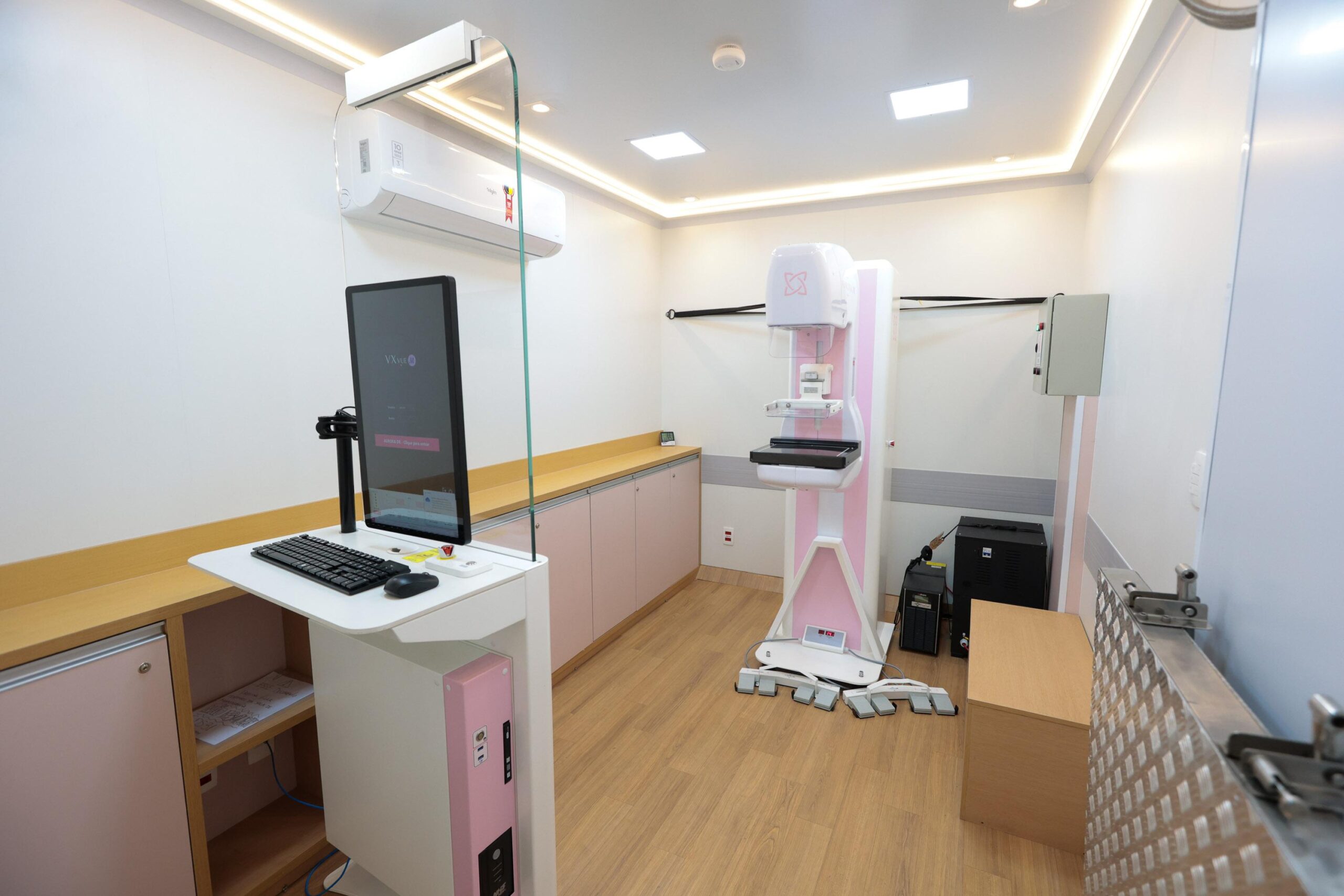 Carreta Saúde da Mulher passa a fazer mamografia em pacientes de 40 a 74 anos