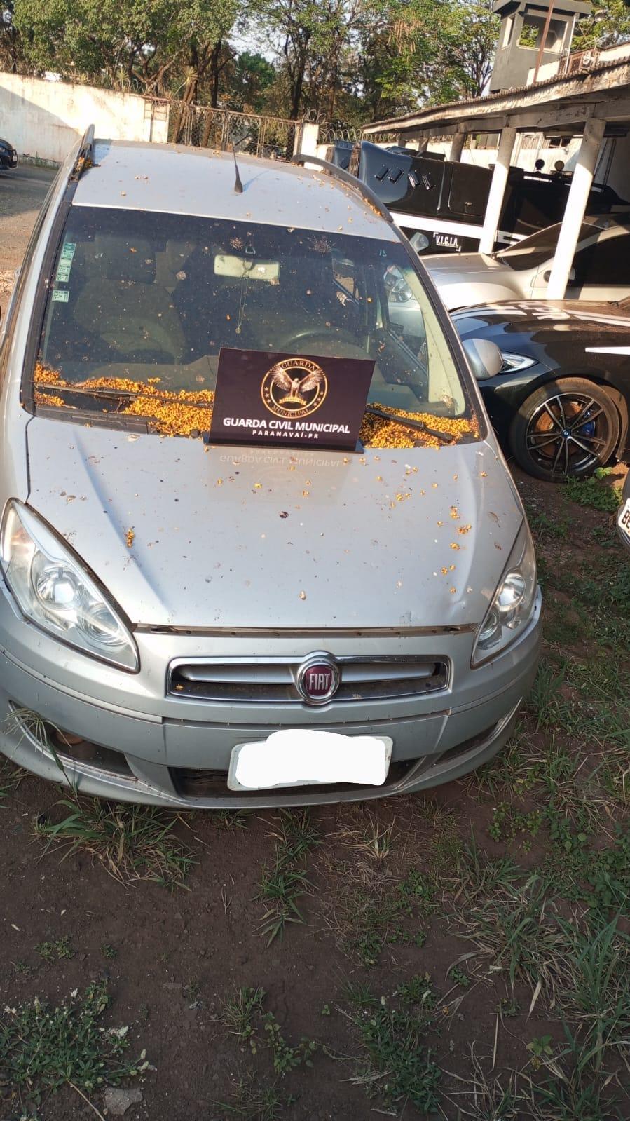 Veículo com alerta de furto é localizado abandonado no Jardim Aeroporto