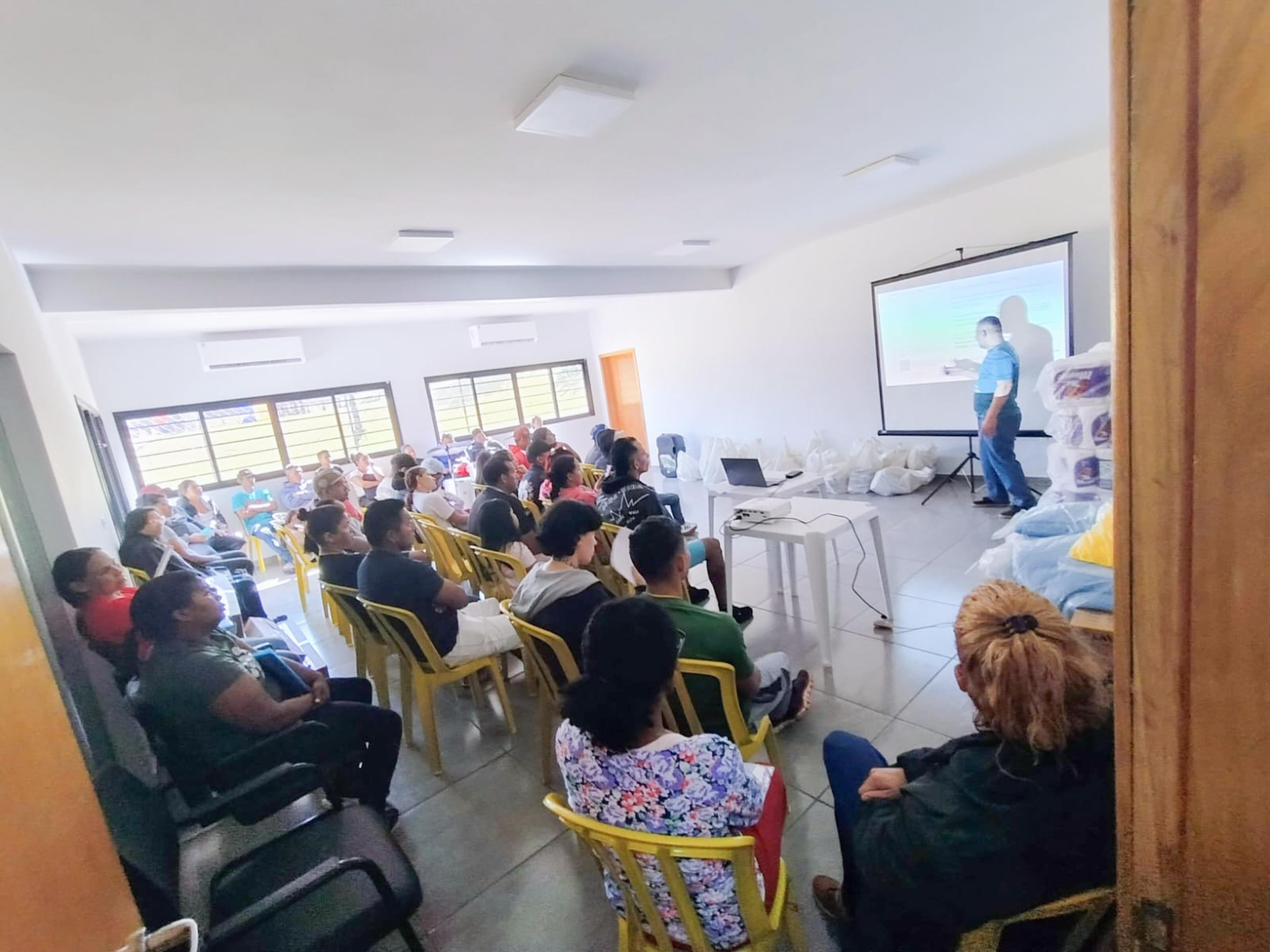 Paraíso do Norte acolhe famílias venezuelanas em ação humanitária