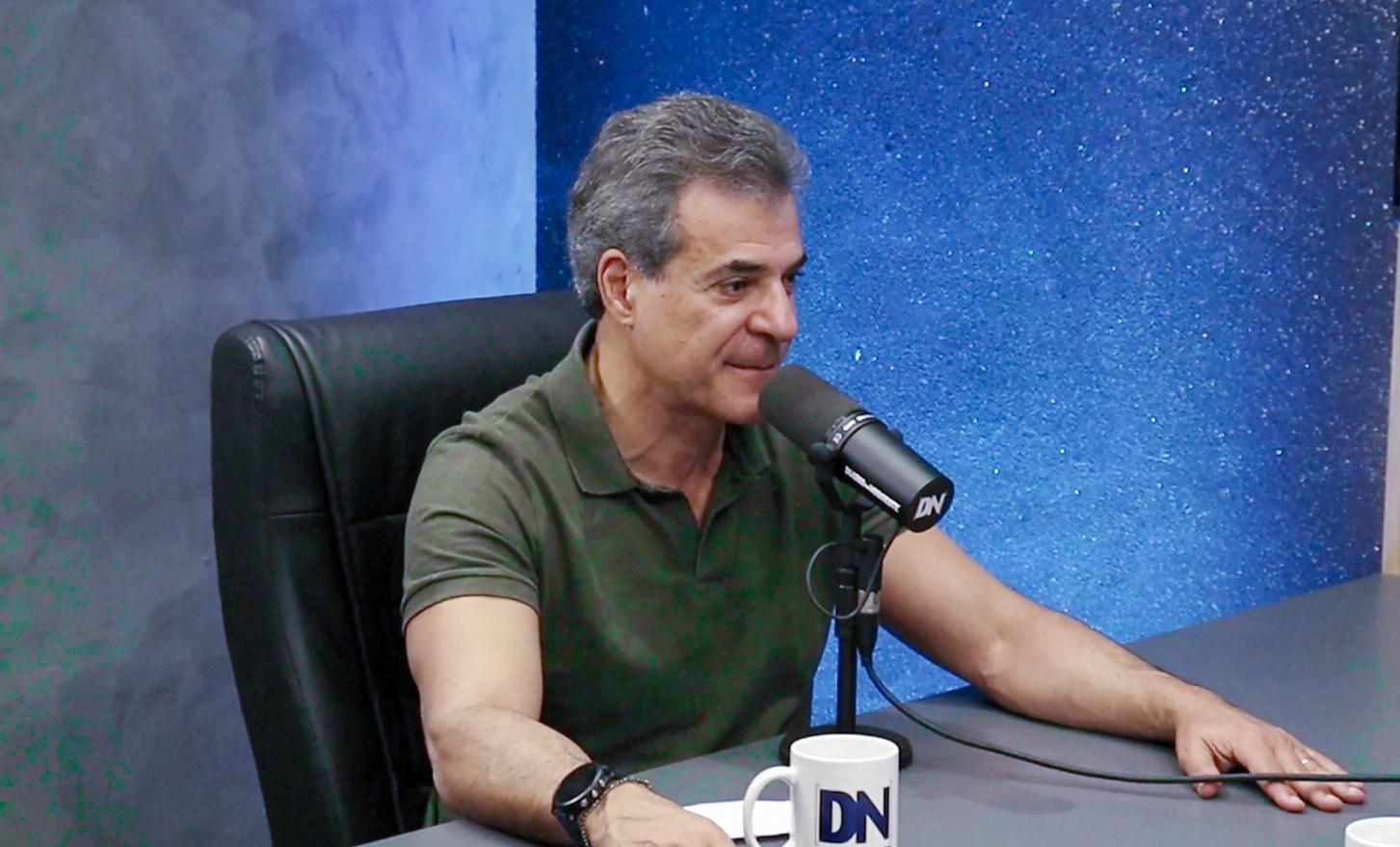 Beto Richa admite candidatura ao Governo